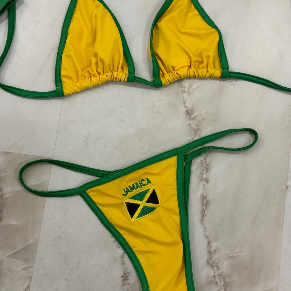 SHEIN Yellow and Green Jamaica Flag Bikini Set